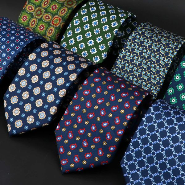 Ties Ties Novelty Fashion Mens da uomo da 7,5 cm cravatta verde blu arancione geometrico Tieta di seta da uomo Maestro incontro di lavoro di lavoro da uomo Daily Wearing Accessoriesc240410