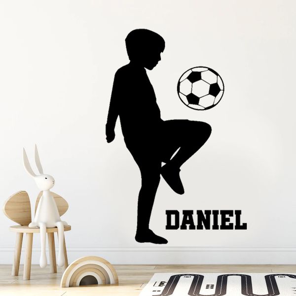 Personalisierter Fußballspieler Silhouette Aufkleber, Fußballjungen Name, Vinyl -Wohnkultur, Wandtattoos, Kinderzimmer, Sport, Wandbild, G012