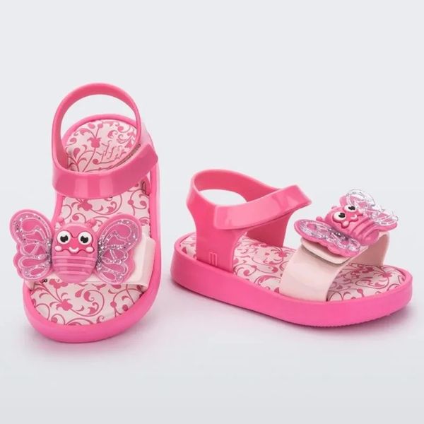 Scarpe per gelatina per bambini estate 2024 ragazzi ragazze sandali cartone animato leggero bambini bambini carini beach shoes mn069 240328