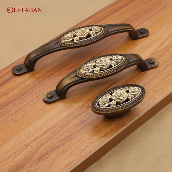 Lstaban European Classical Antique Antique Rose Brown Clomboard Holdboard Handle per cabine armadio per vino Gabchat Gabchat Manage