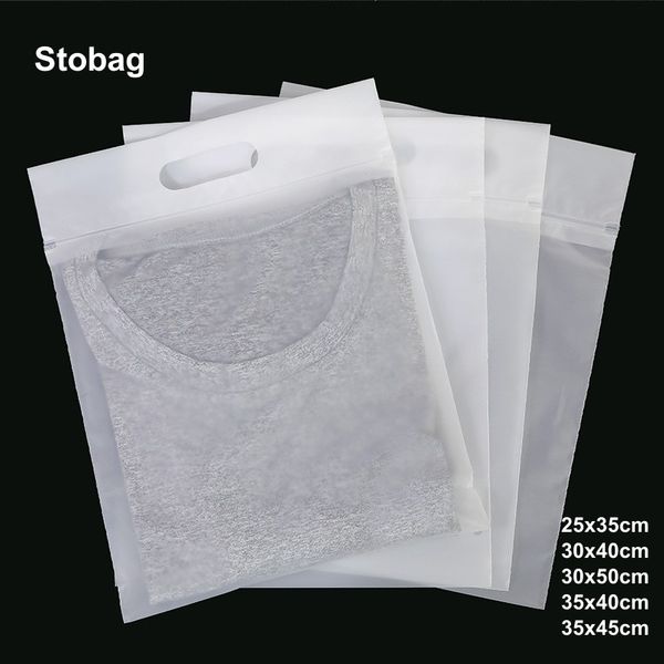 STOBAG 50pcs Glassato vestiti trasparenti confezionamento sacche di cerniera con cerniera con cerniera con cerniera in plastica Stipibile sigillato riutilizzabile all'ingrosso