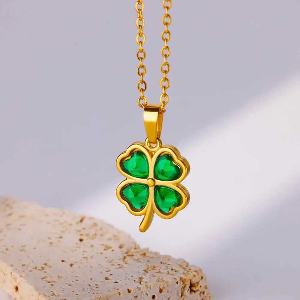 Collane a sospensione a quattro foglie Clover in acciaio inossidabile in acciaio inossidabile per donne zircone verde zircone oro di qualità gioiello collana regalo per pendente regalo di spedizione gratuita 240410