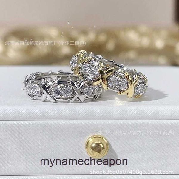 Top -Grade -Designerringe für Frauen 1to1 Tifancy V Gold Plated Cross Set Diamond Ring für Frauen hochwertiger CNC Hand eingelegt sechzehn Diamantring Matching Ring Ring Ring
