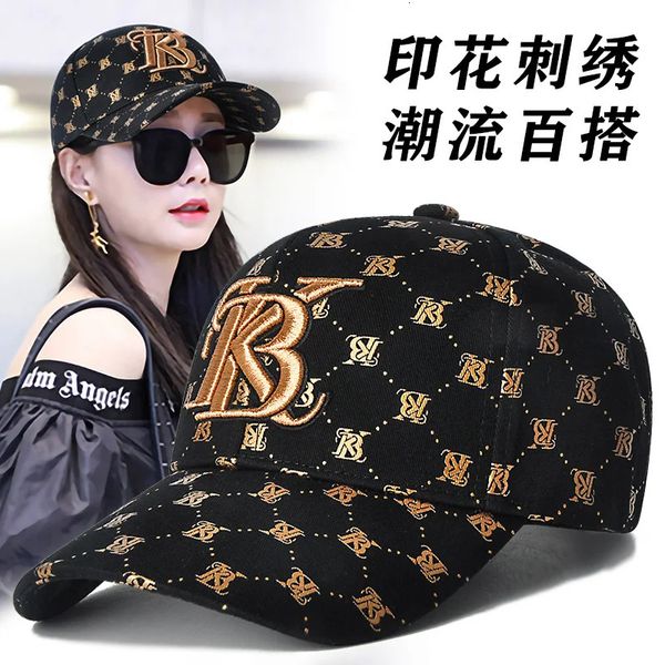 Bordado Baseball Cap Women Hat Hat Womens Autumn e Winter Fashion Joker Versátil Tongue Duck Cap 240327