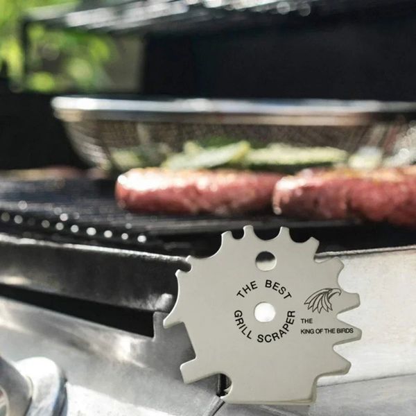 Grili per barbecue in metallo portatile griglia grattugiata pulizia per pulizia barbecue raschiatore strumento per la pulizia della griglia per pulizia per pulizia del barbecue grill scraper2.Strumento di pulizia per la griglia in metallo