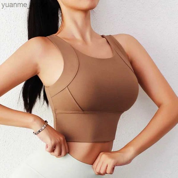 Yoga Outfits Cloud Nascondi reggiseno sportivo ad alto supporto per donne palestra coltivato yoga top home fitness whietwear ragazza di grandi dimensioni camicia da corsa in bicicletta Y240410