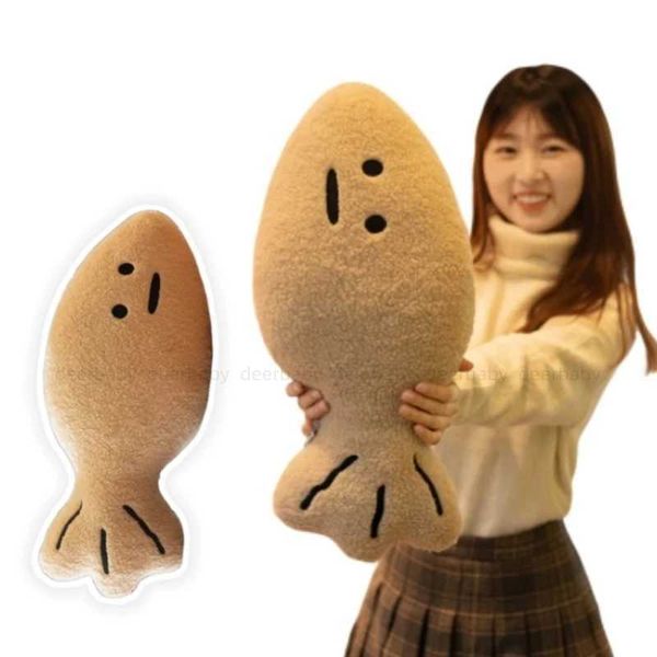 Bambole peluche kawaii da 40 cm fumetti pesce giocattolo peluche giallo espressione simpatica cuscino giocattolo peluche adatto per la pausa per il pranzo dell'ufficio scolastico e dormire J240410