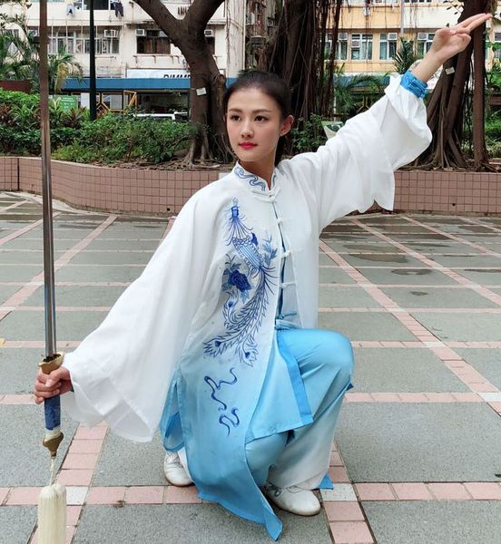 Customized 3pcs/Set Frauen Stickerei Phoenix Tai Chi Uniformen Taijiquan Anzüge Schleier Wushu Kampfkunst Kleidungsstufe Gradient