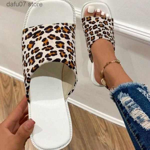 Тапочки толстые тапочки с леопардовой печати для женщин на улице летом с подошвами с губчаты