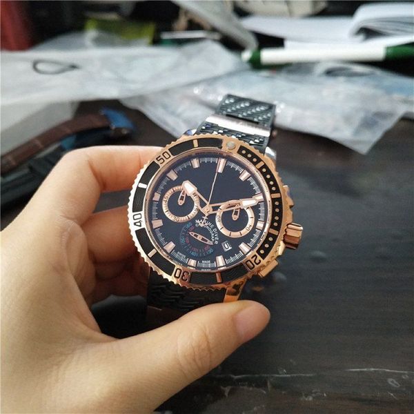 Top Sell Man Watch Black Face in acciaio inossidabile in acciaio inossidabile Movimento maschile Orologio da polso cinghia di gomma Stop Owatch UN14250H