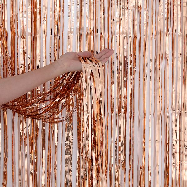 1*2 m Roségold Metallic Folie Tinsel Randvorhangtür Regen Hauszimmer Hochzeitsfeier Deko Bühne Hintergrund Hintergrundfoto Requisiten