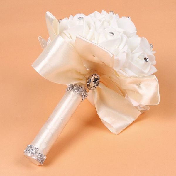 1pcs Fildişi Yeni Nedime Düğün Dekorasyon Köpük Çiçekler Rose Gelin Buket Beyaz Saten Romantik Düğün Buket Ucuz 248Z