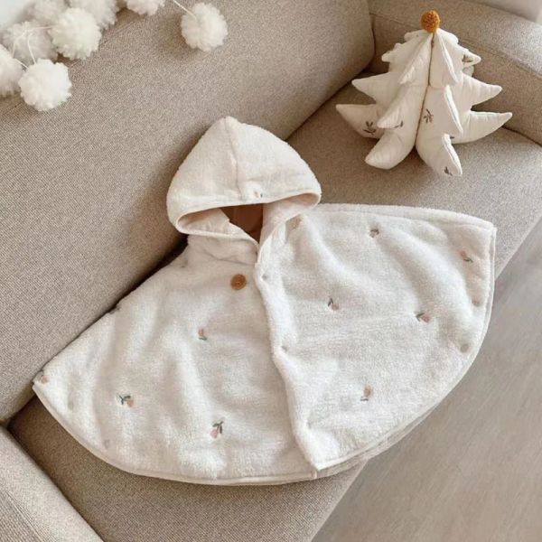 Coperte addensate per bambini Felpa di coperta calda con ricamo per esterni per esterni per abiti da notte.