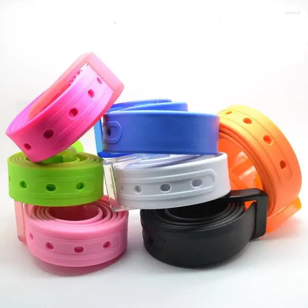 Cintura cintura di moda per uomini donne colori caramelle semplici in pelle in gomma silicone in pelle ondulata fibbia in plastica carina senza metallo