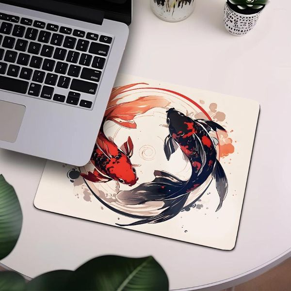 Tischtuch Asian Style Tinte und Koi -Serie Anti Slip Mouse Pad kleiner Gummi -Computer -Tastatur Wache Office Desktop Game Matte