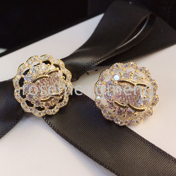 Kakma elmas çiçek saplama küpe deisgner mücevher marka mektubu yüksek uçlu 925 gümüş küpe kulaklık moda kulaklık