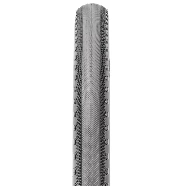 O receptor Maxxis é um pneu de cascalho semi-liso, projetado para andar de calçada, estradas de sujeira pesada e Gravel650x47b