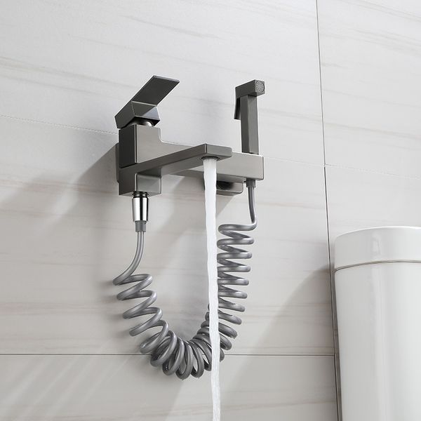 Torneira da banheira torneira única maçaneta montada na parede com chuveiro de chuveiro de mão tripla torneira de banheira