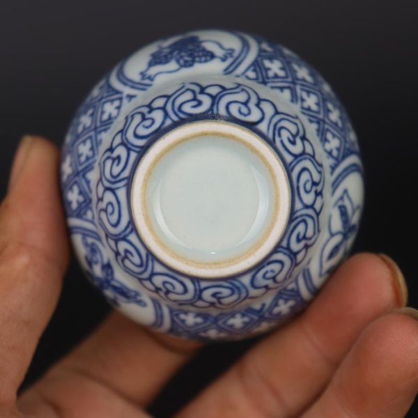 Qianlong of Qing Dynasty Antique dipinti di tazze in ceramica Bellissima tazza di tè set di fiori Curio ciotola da tè per la cerimonia del tè tazza