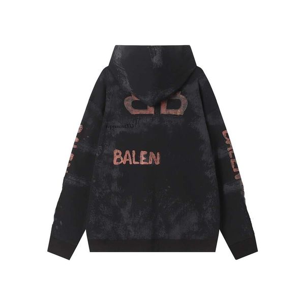 Hoodies Designer Mulheres Alta Versão B Família 23SS Novas letras traseiras traseiras BB desgastadas buracos rasgados pintados de graffiti versátil de forma solta masculina e feminina