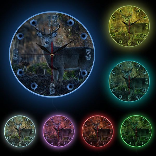 Deer Hunter Camera Sniper Big Buck Round Wall Clock Decort Decotta Wildlife Art Animal Art Elk Cabin Orologio da parete Gift di caccia a caccia di cervi