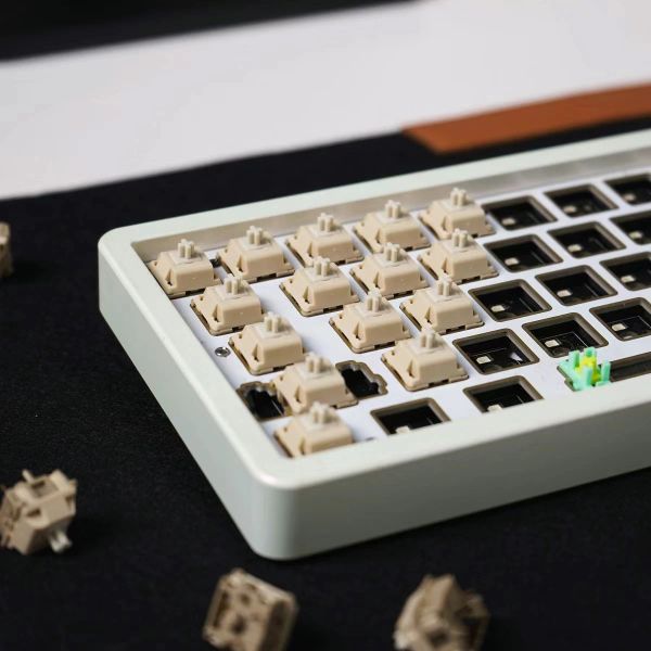 Teclados interruptor de chá de leite com chave mecânica linear comutação ly eixo pom para vgn75 tm680 anne pro 2 lobo de teclado