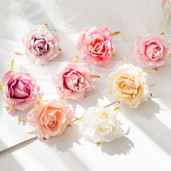 5 pezzi Rose artificiali teste di fiori decorativi di nozze ghirlande decorazioni per la casa piante finte torta natale materiali a buon mercato