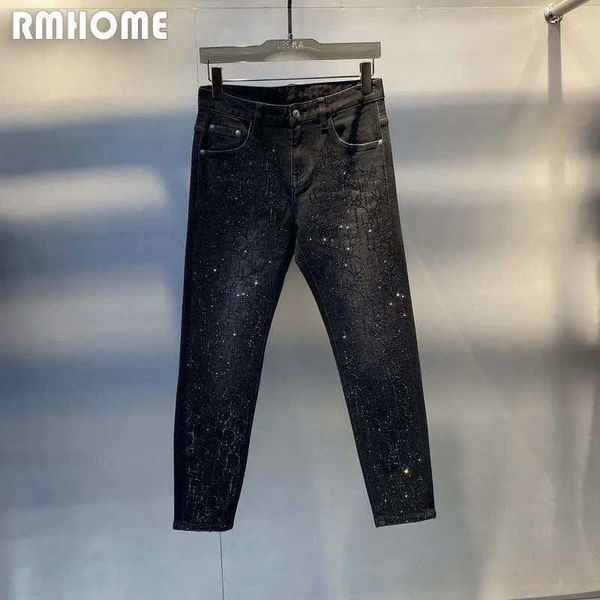 Calça masculina jeans jeans masculino preto calça pequena calça masculina marca de moda cheia de diamantes design de alta qualidade calças de alta qualidade 36 j240409