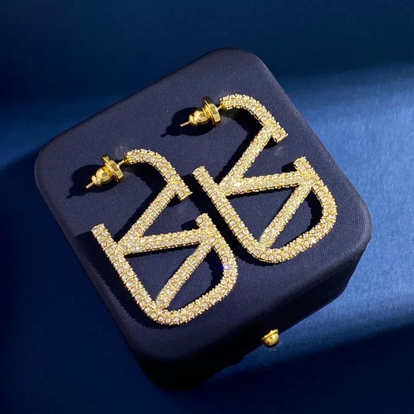 Brincos de diamante de ouro jóias letra de breol jóias garanhão de luxo feminino jóia de jóias pérolas de pérolas Valentino brinco com caixa