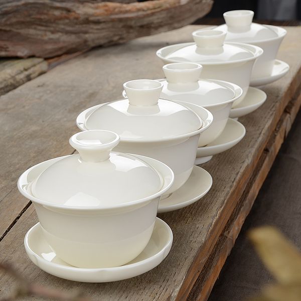 Conjunto de chá tradicional chinês Gaiwan Porcelana branca Conjunto de chá Tureen Copa Ceramonia de chá Cerâmica Fu