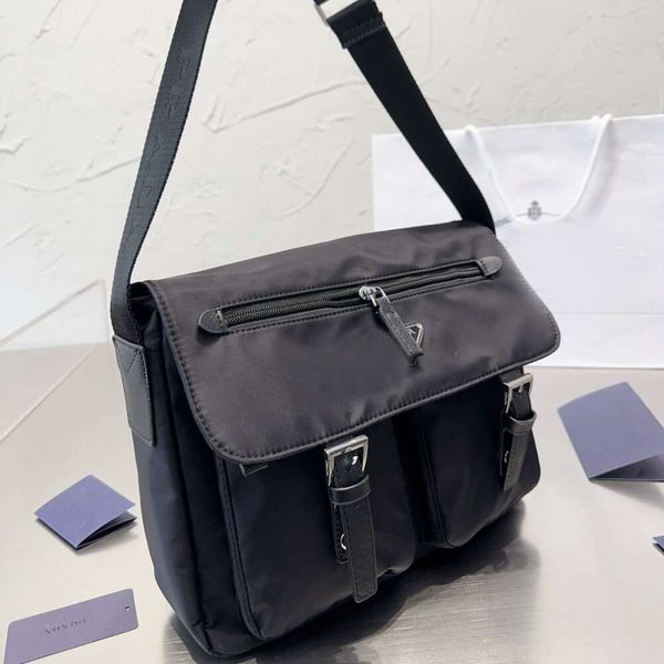 Дизайнер сумочки 50% скидка на горячие бренды женские сумки Новые сумки нейлоновые повседневные ткани для одиночного плеча простые и модные маленькие квадраты