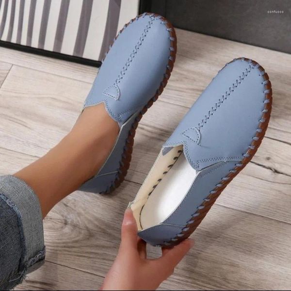 Sıradan Ayakkabı 2024 Bahar Bayanlar Düz-Solda Yaşlı Retro Loafers Siyah Kadın Moda All Maç Mizaç Sığ Ağz