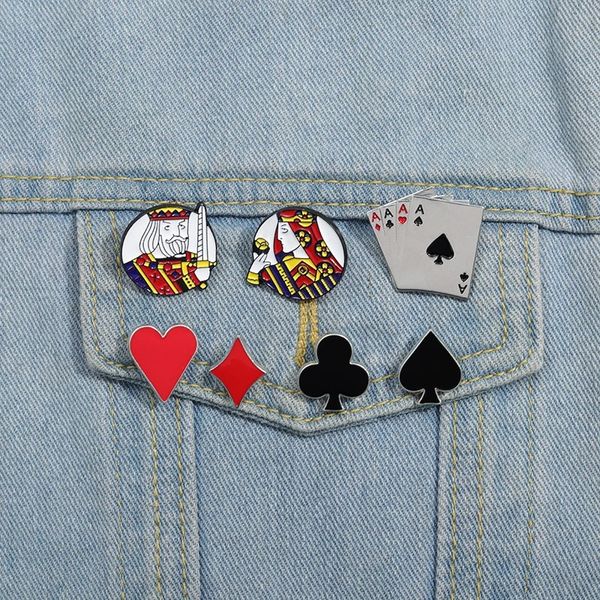 Kartenspiel Emaille Pins Custom Heart Club Broschen Revers Auszeichen Punkschmuck Geschenk für Kinder Freund