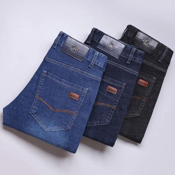 Jeans maschile 2024 Fashion Stretch Slim Casual Black Blue Cotton Fit Pants Classic Style Male Denim Pantaloni Plus size