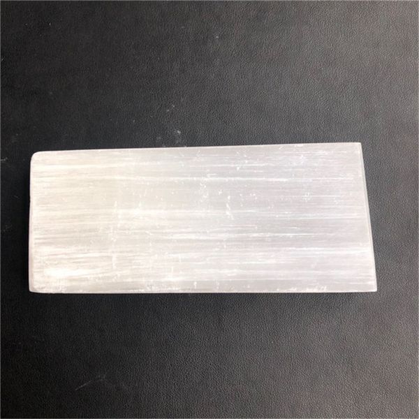Polierte hochwertige Mineralienplatten natürliche weiße Selenitplatte zur Heilungsdekoration