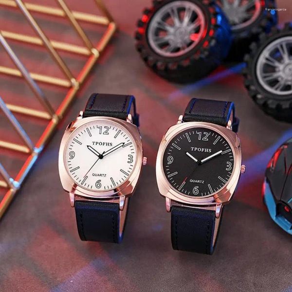 Relógios de pulso Quartz de cronometra assistir homens elegantes minimalistas masculinos elegantes com dial redondo de cinta de couro falso para aniversário