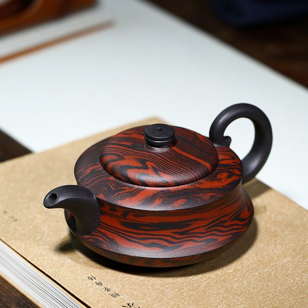 Große Kapazität 280 ml Yixing Tea Pot Purple Clay Teekanne Chinesische Schönheit handgefertigtes Tee -Set Kessel Custom Tea Care Authentic