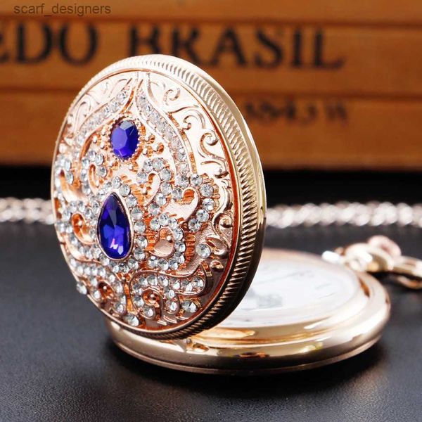 Orologi tascabili Nuovo Luxury Ruby Pocket Necklace Digital Cioncant Chain Clock Fashion Sculpture da donna regalo da donna Y240410