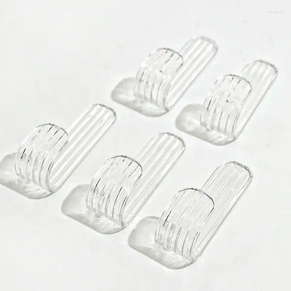 Ganchos 4pcs adesivo Toalha acrílica Clear Family Robe Bolsa Bola de parede de parede impermeável banheiro pegajoso