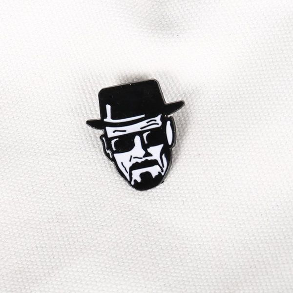 Breaking Bad Pin Dualidade Walter White Heisenberg Metal Broche Cool Aesthetics Decor S1000