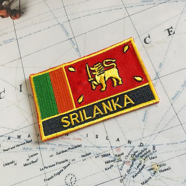 Sri Lanka Ulusal Bayrak Nakış Yamaları Rozet Kalkanı ve Kare Şekli Pin Bir bez kol bandı sırt çantası dekorasyonu