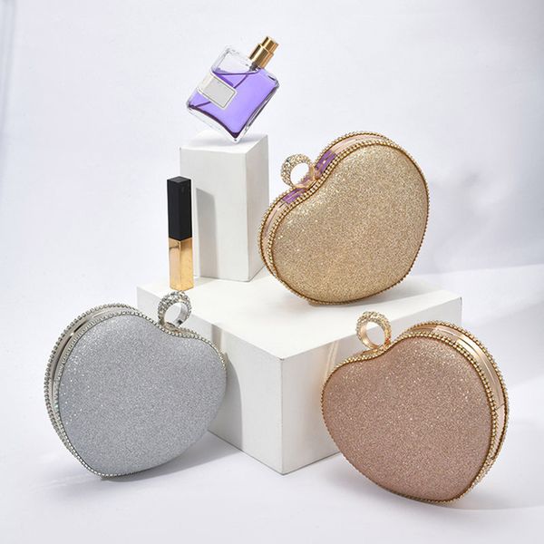 Sweety Heart Shape Banchet Borse Luxury Sinestones Decor borsetta femmina Shiny Cross Counch Bags Baglie da sera XA312H