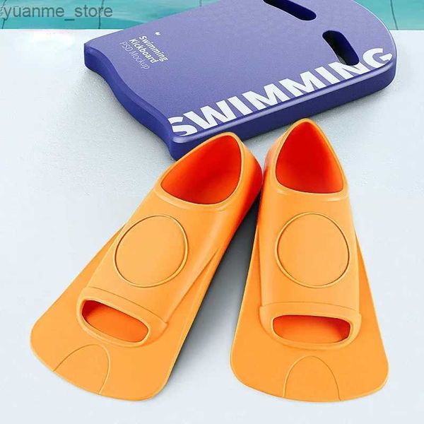 Accessori per immersioni Attrezzatura da nuoto per principianti professionista scarpe rane corta portatili xxxs-s nuoto pinna per adulti per adulti flap finta di immersione Y240410