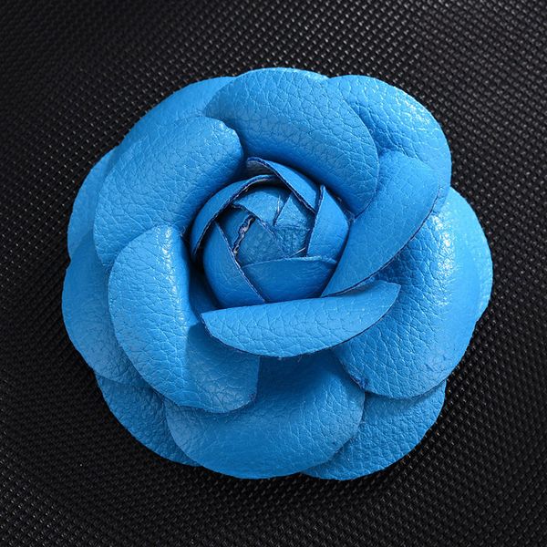 6,5 cm PU Rose Kopf Großer rotes künstliches Rosenblumen -Applique Lederhandwerk gefälschte Blumen Köpfe für DIY Clothes Schuhe Hut Dekor