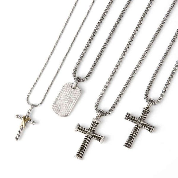 Colares de prata de 50 cm de colares mulheres jóias de diamante completo Chevron Cross Pingente Paving Zircon Dog Tag Colar Sunflower Peace Meda2672