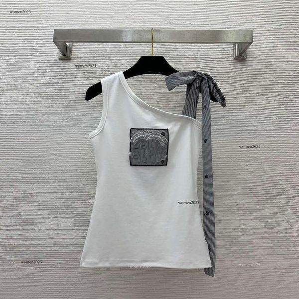 Giubbotto di marca giubbotti di design camicie under shirt casual donna logo di moda da donna senza maniche Base con una spalma con un filo con un nastro con un nastro con un concotto 10 aprile 10 aprile