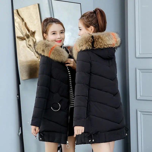 Frauen in Down 2024 Mode Winter Baumwolljacke Frauen koreanische Art Kapuzepelzkragen mit mittlerer Länge Parka Coat Orange Puffer