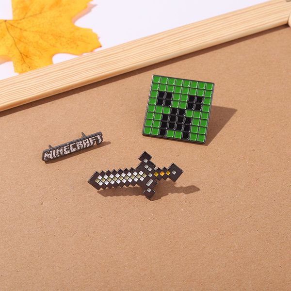 Reversnadeln für Rucksäcke Broche Email Pin Legierung Spiel World Sword Brosche für Kleiderabzeichen auf Rucksackbroschen für Frauen Kiefern