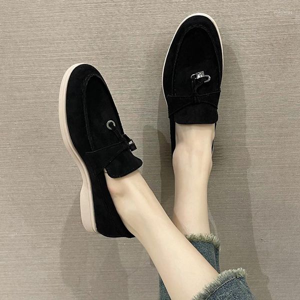 Sapatos casuais mulheres planas 2024 Spring Suede Slip On Women Feminina Light Damies Walking Fashion Soakers femininos