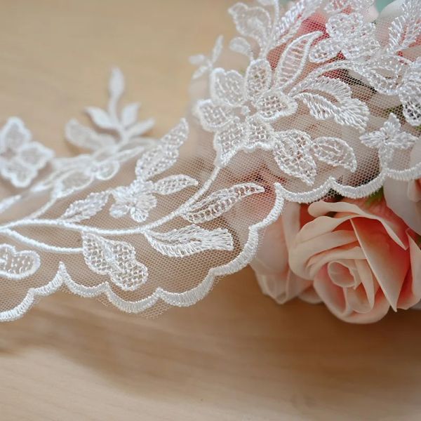 Requintado bordado de folhas renda bela casamento véu romântico Diy Lace Fabric